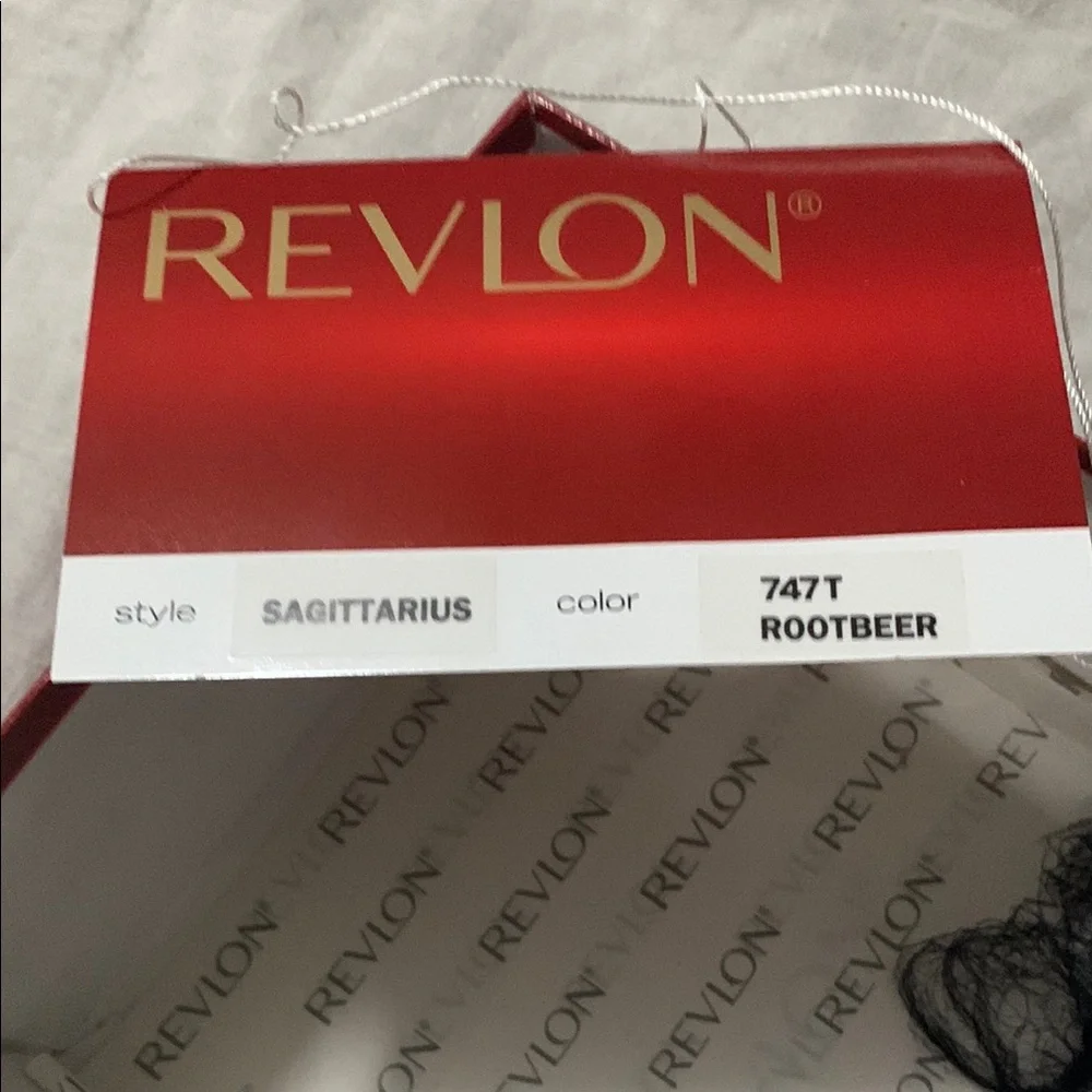 Revlon Brown Layered Hair with Sleek Face-Framing Layers - Picture 3 of 12